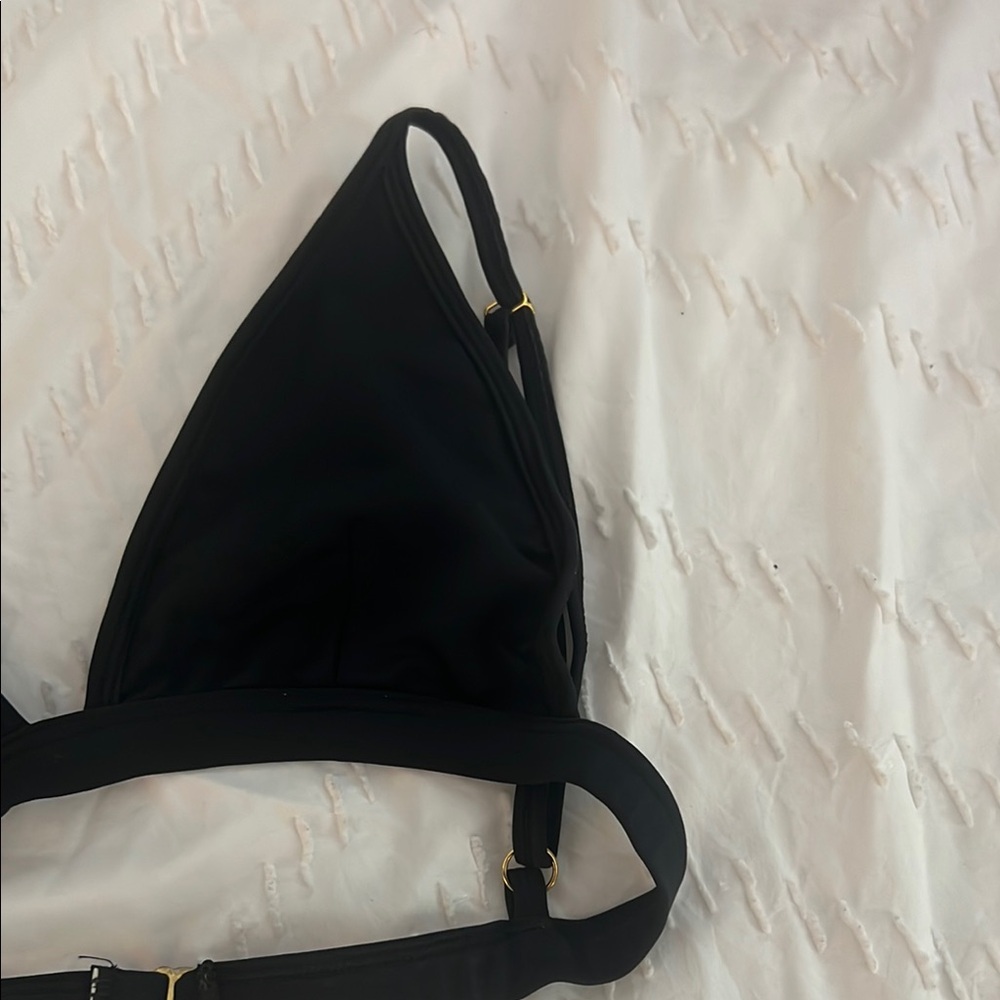 Black Triangle Bikini Bralette - Picture 4 of 8